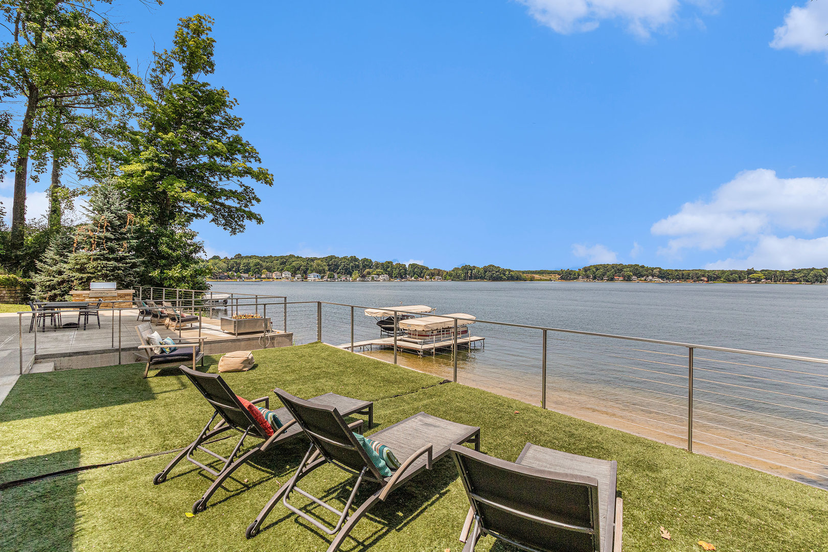 Dowagiac, Michigan, 49047, United States, 4 Bedrooms Bedrooms, ,5 BathroomsBathrooms,Residential,For Sale,1974252