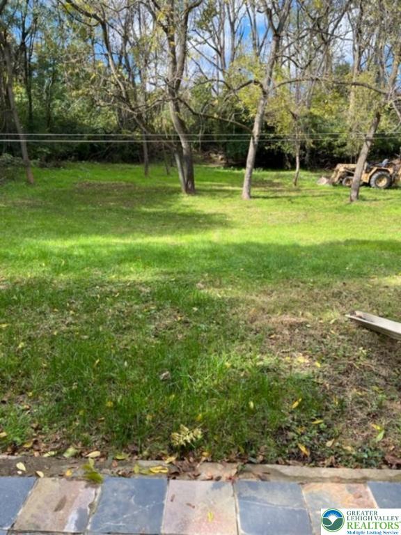 Bethlehem Twp, Pennsylvania, 18020, United States, 4 Bedrooms Bedrooms, ,3 BathroomsBathrooms,Residential,For Sale,1895481