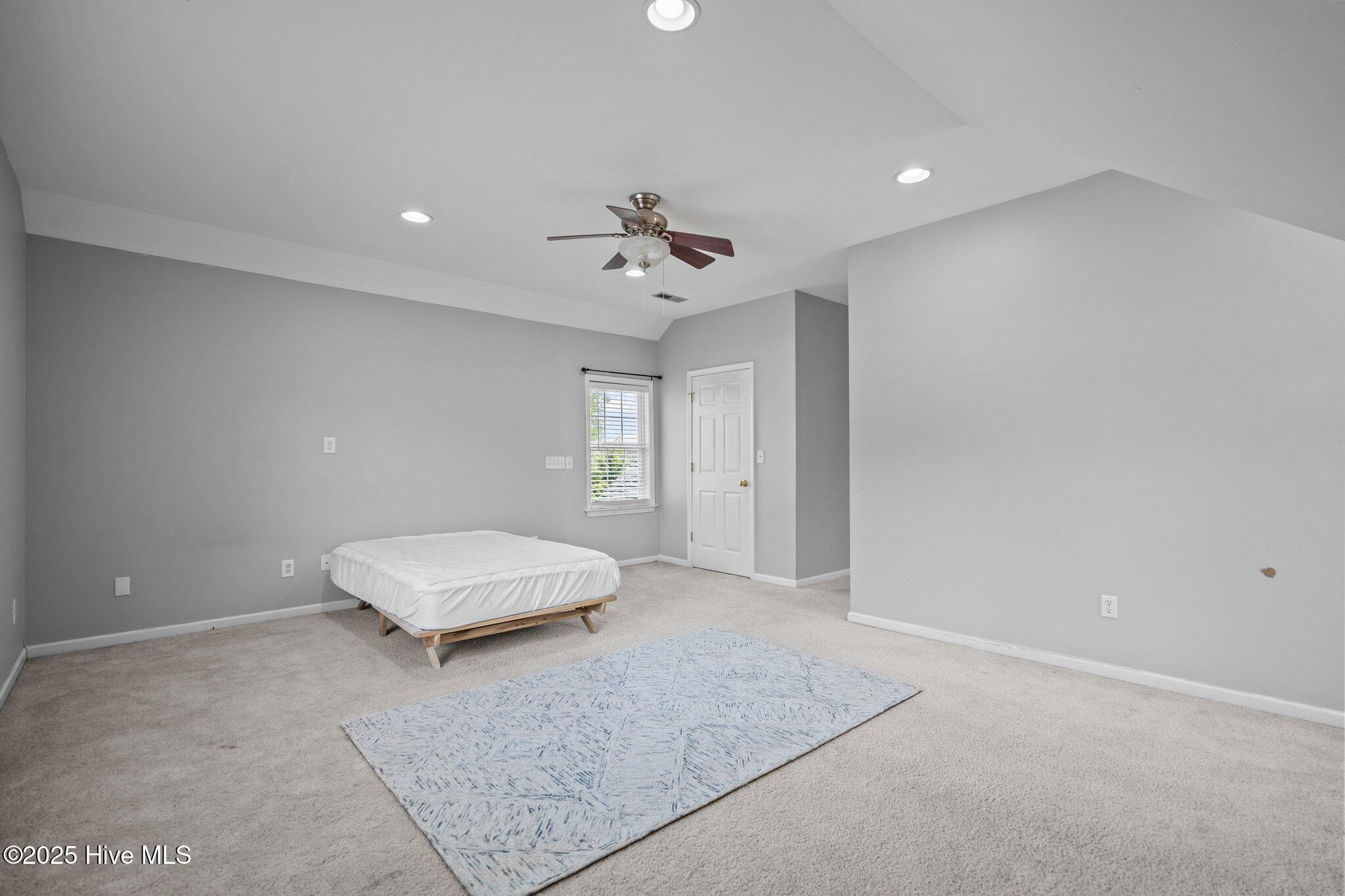 Wilmington, North Carolina, 28412, United States, 4 Bedrooms Bedrooms, ,4 BathroomsBathrooms,Residential,For Sale,1936997