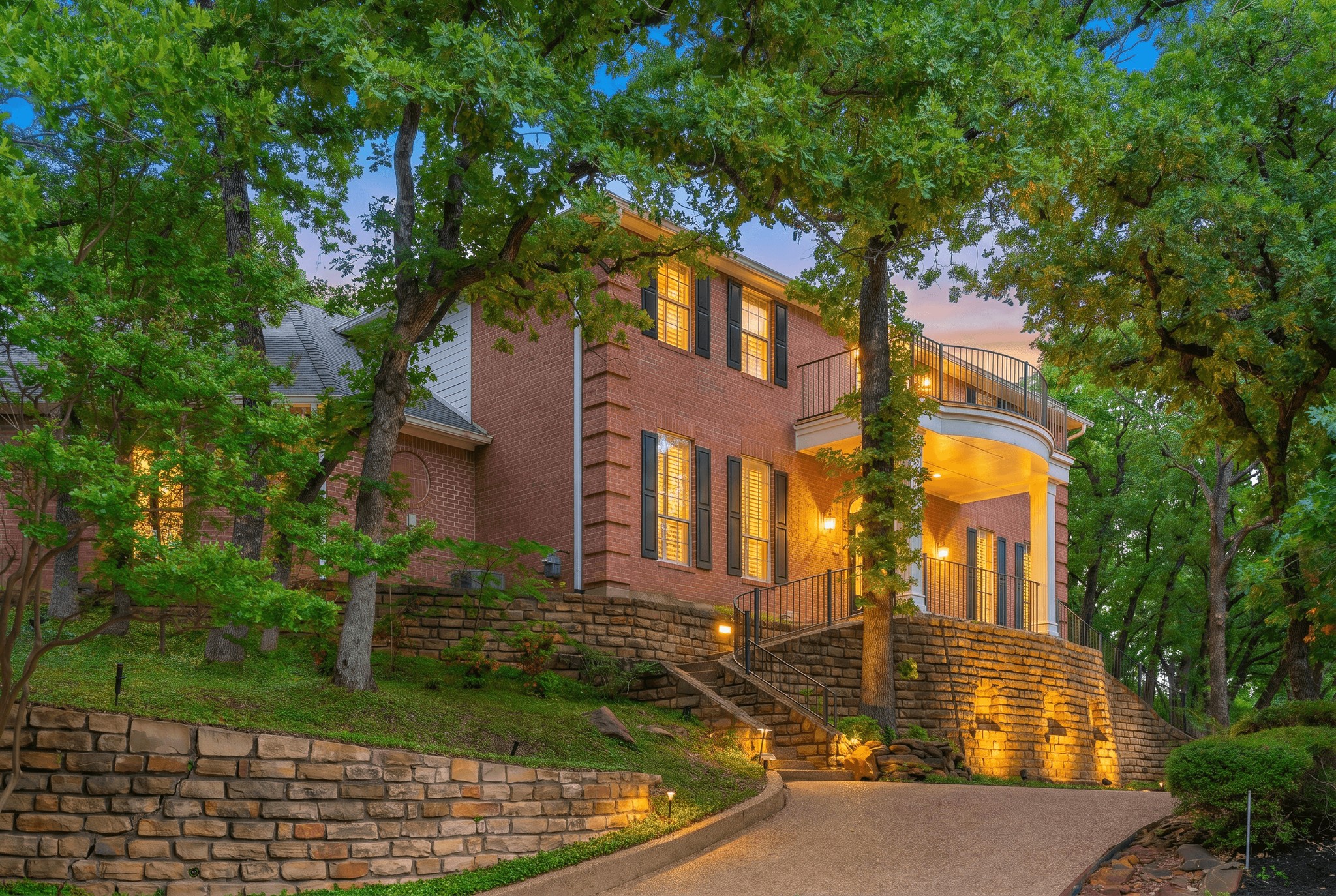  Hilltop Luxury in Monticello with Panoramic Views & Outdoor Amenities - 物件實景