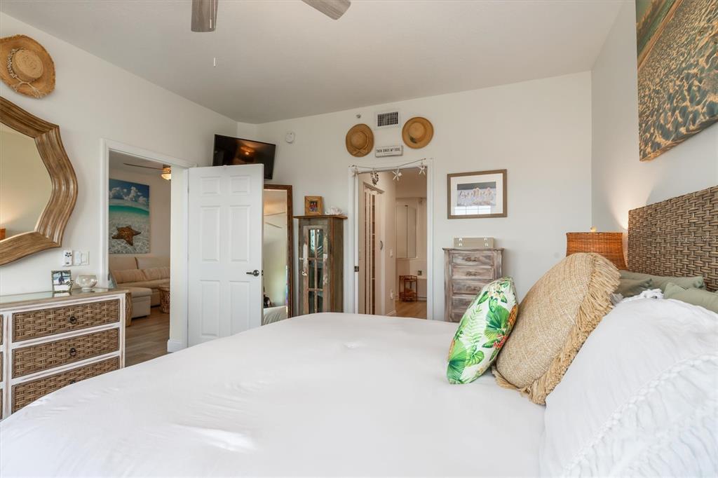 Placida, Florida, 33946, United States, 3 Bedrooms Bedrooms, ,2 BathroomsBathrooms,Residential,For Sale,1942183