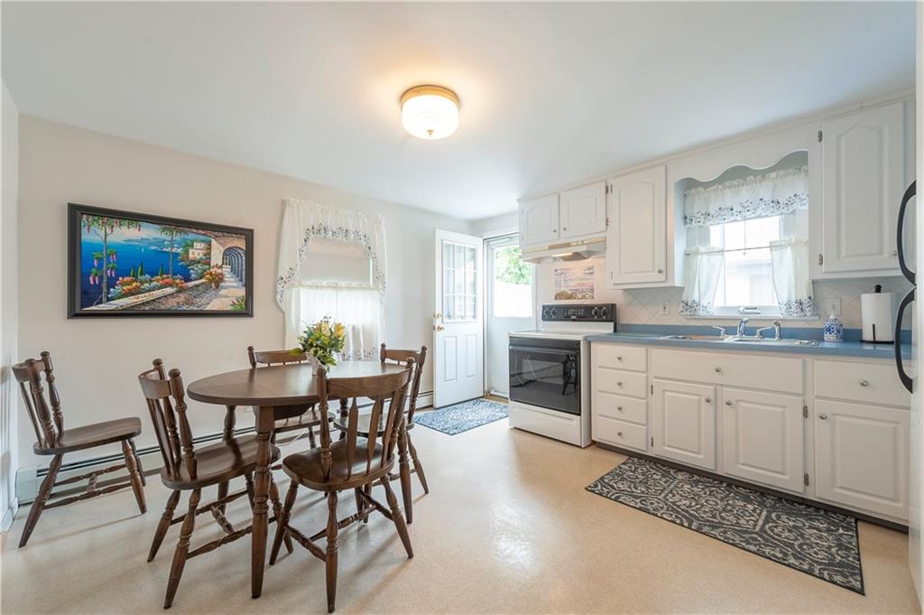 West Warwick, Rhode Island, 02893, United States, 6 Bedrooms Bedrooms, ,2 BathroomsBathrooms,Residential,For Sale,1973795