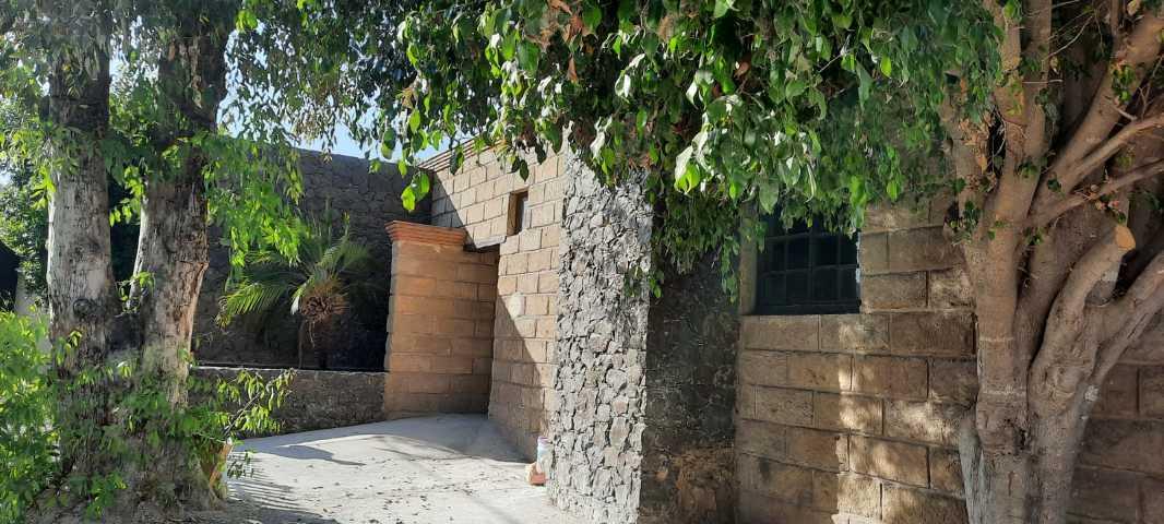 Jacarandas, Querétaro, Querétaro, 76100, Mexico, 3 Bedrooms Bedrooms, ,5 BathroomsBathrooms,Residential,For Sale,Jacarandas,1620839