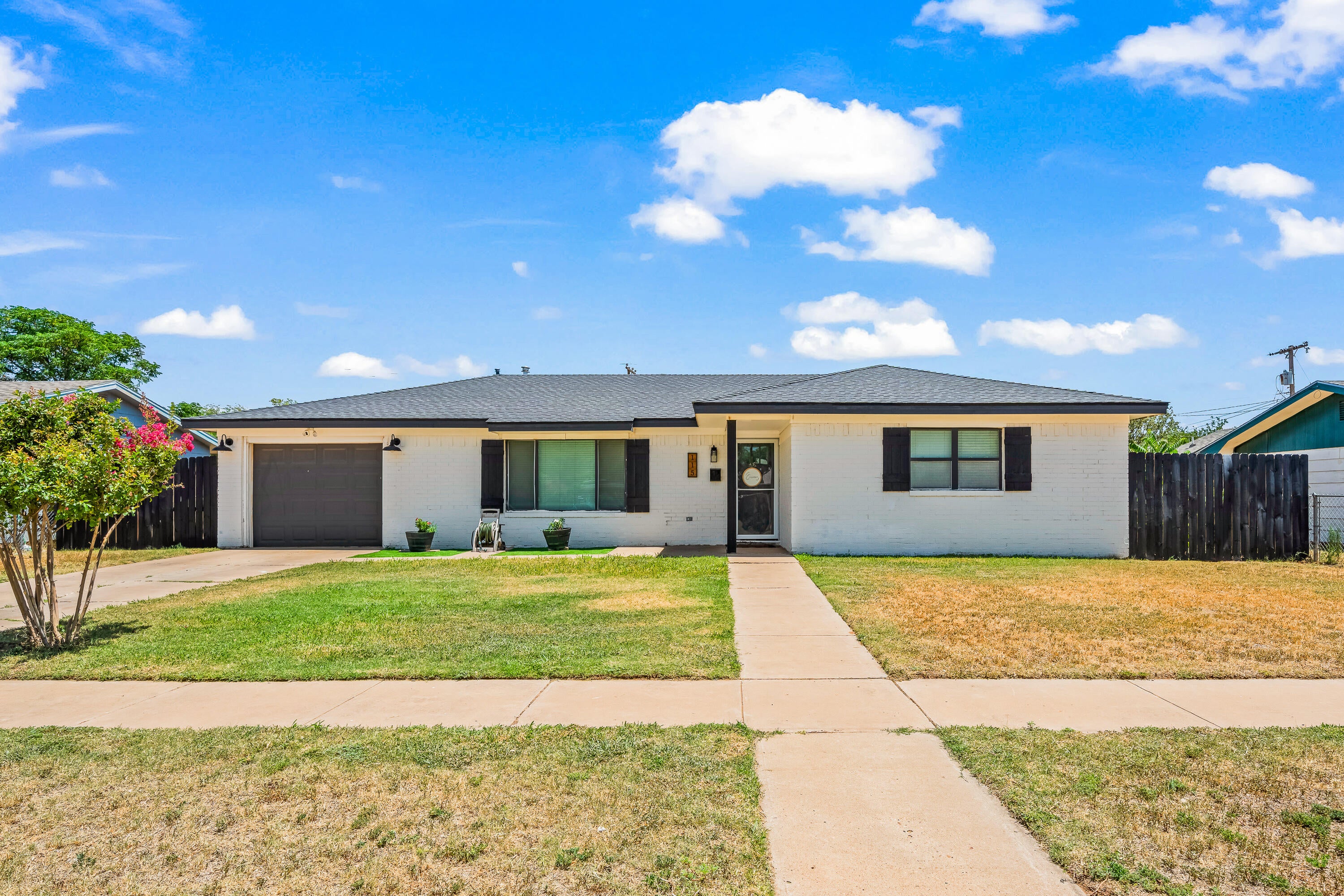 Avenue O , Lubbock, TX 79401