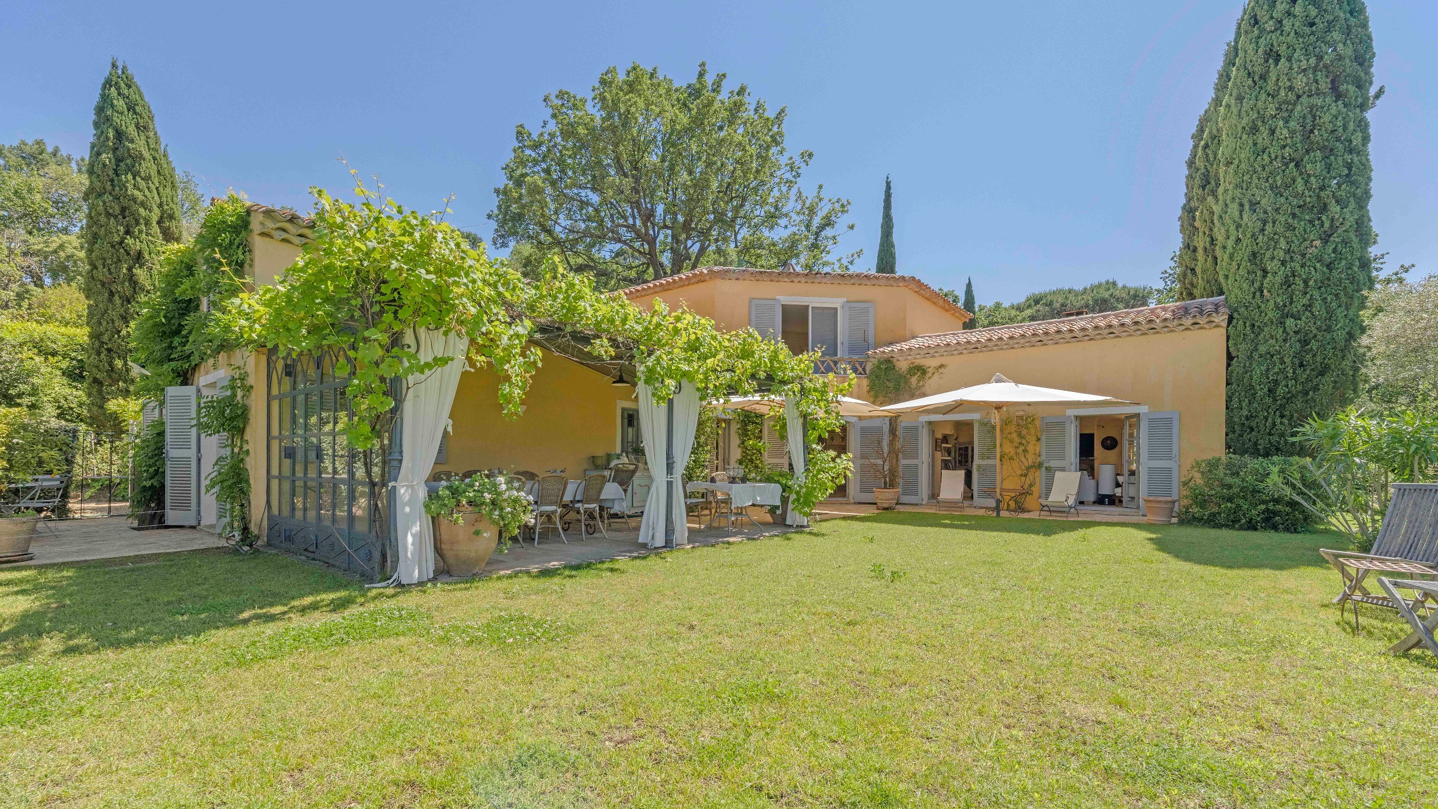  Gassin luxury estate with sea views, guest house and 13 446 sqm landscaped grou… - 物件實景