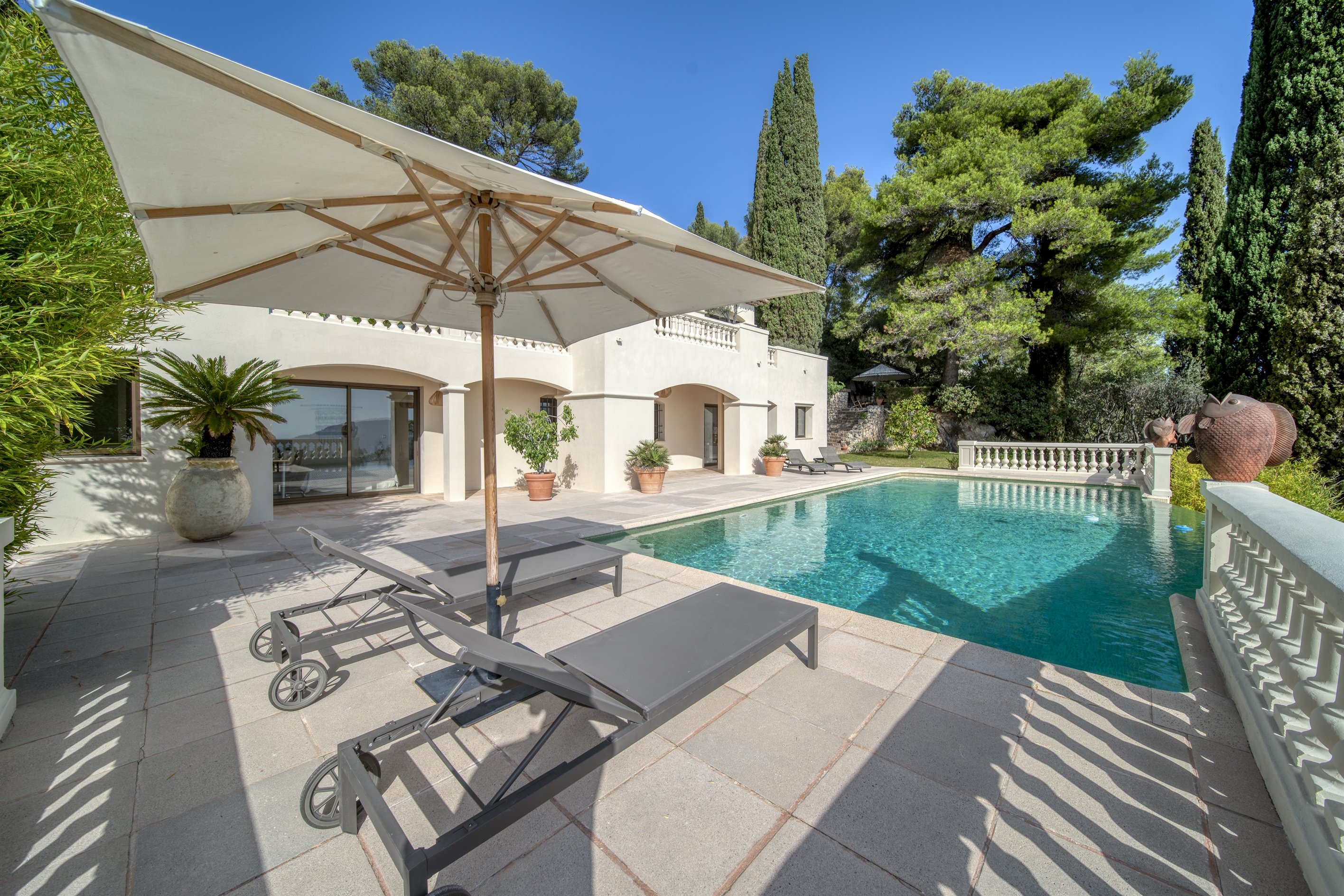  Neo-provençal villa with sea view in Nice Gairaut - 物件實景