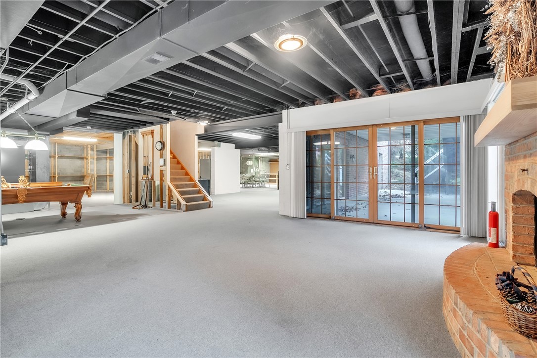 Hampton, Pennsylvania, 15044, United States, 5 Bedrooms Bedrooms, ,7 BathroomsBathrooms,Residential,For Sale,2001807