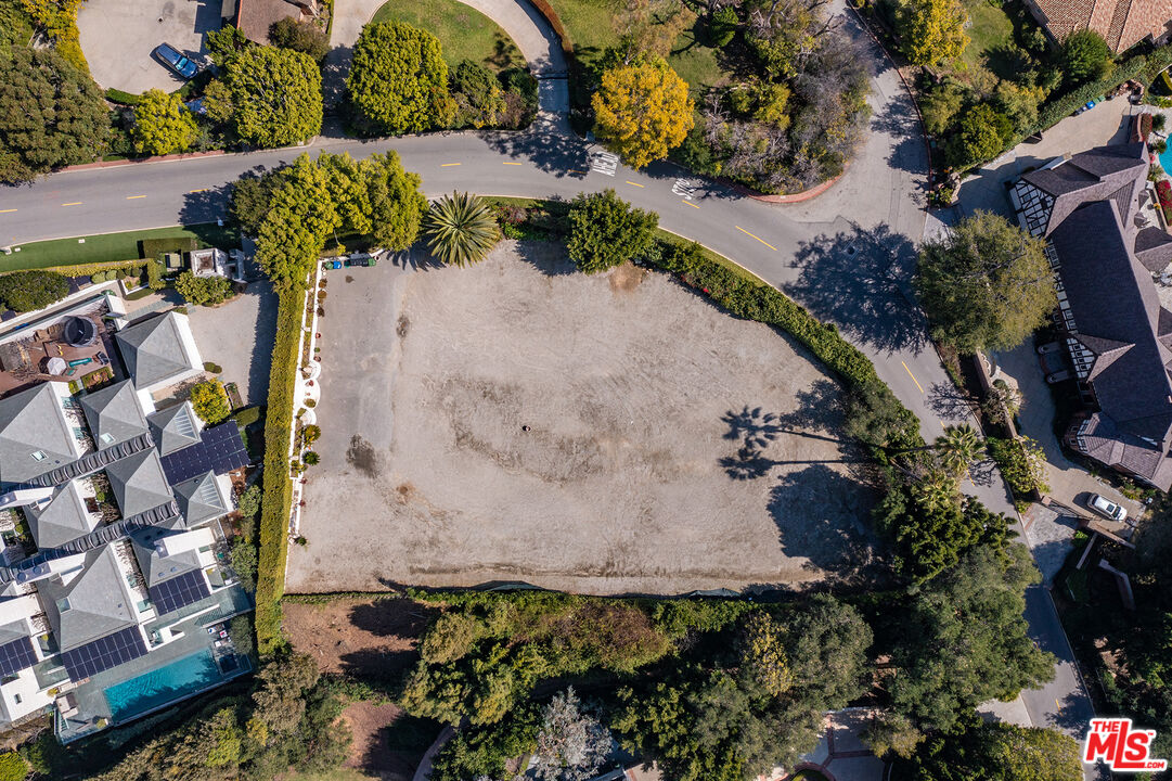Los Angeles, California, 90077, United States, ,Land,For Sale,1714352