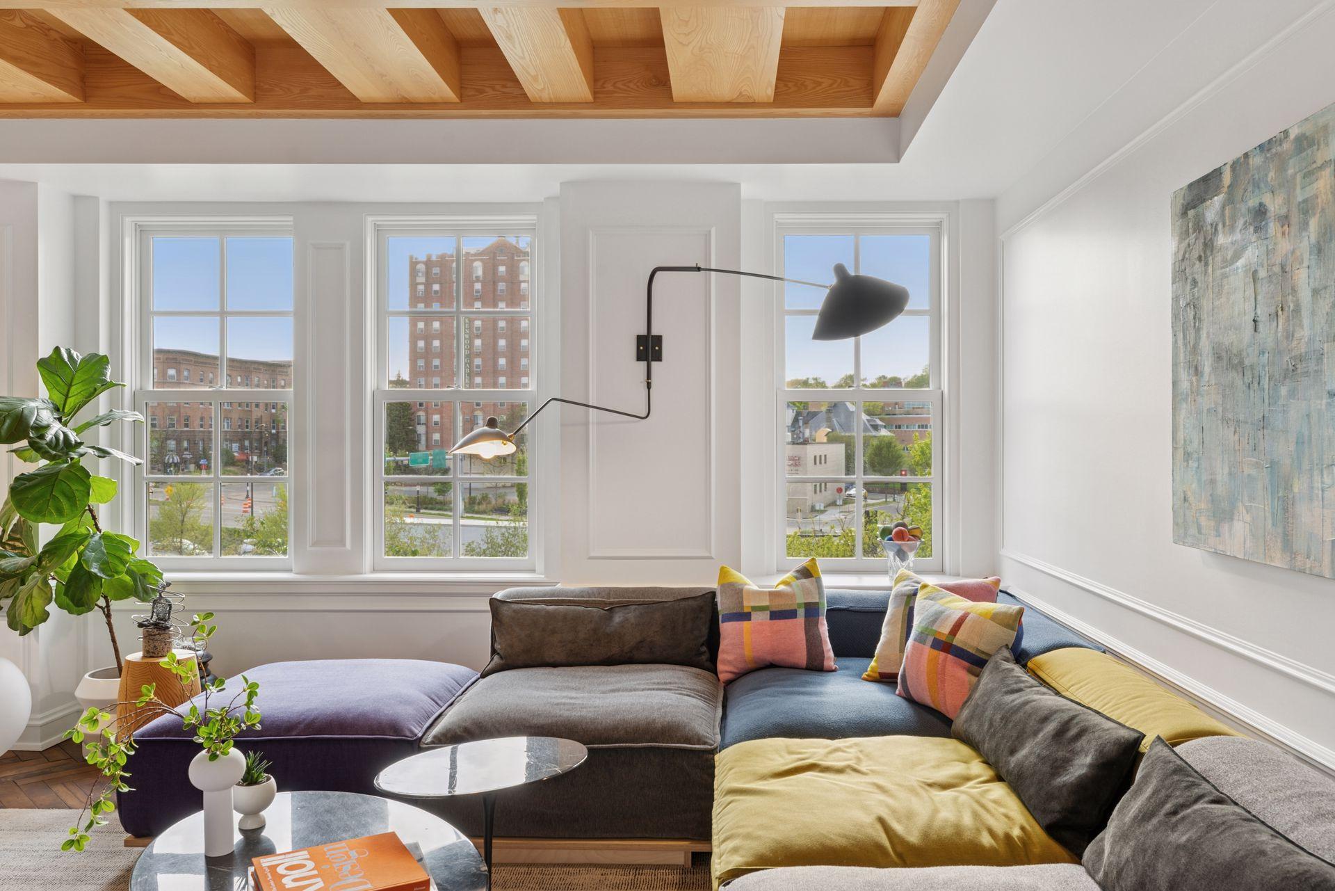 Minneapolis, Minnesota, 55403, United States, 2 Bedrooms Bedrooms, ,2 BathroomsBathrooms,Residential,For Sale,1926216