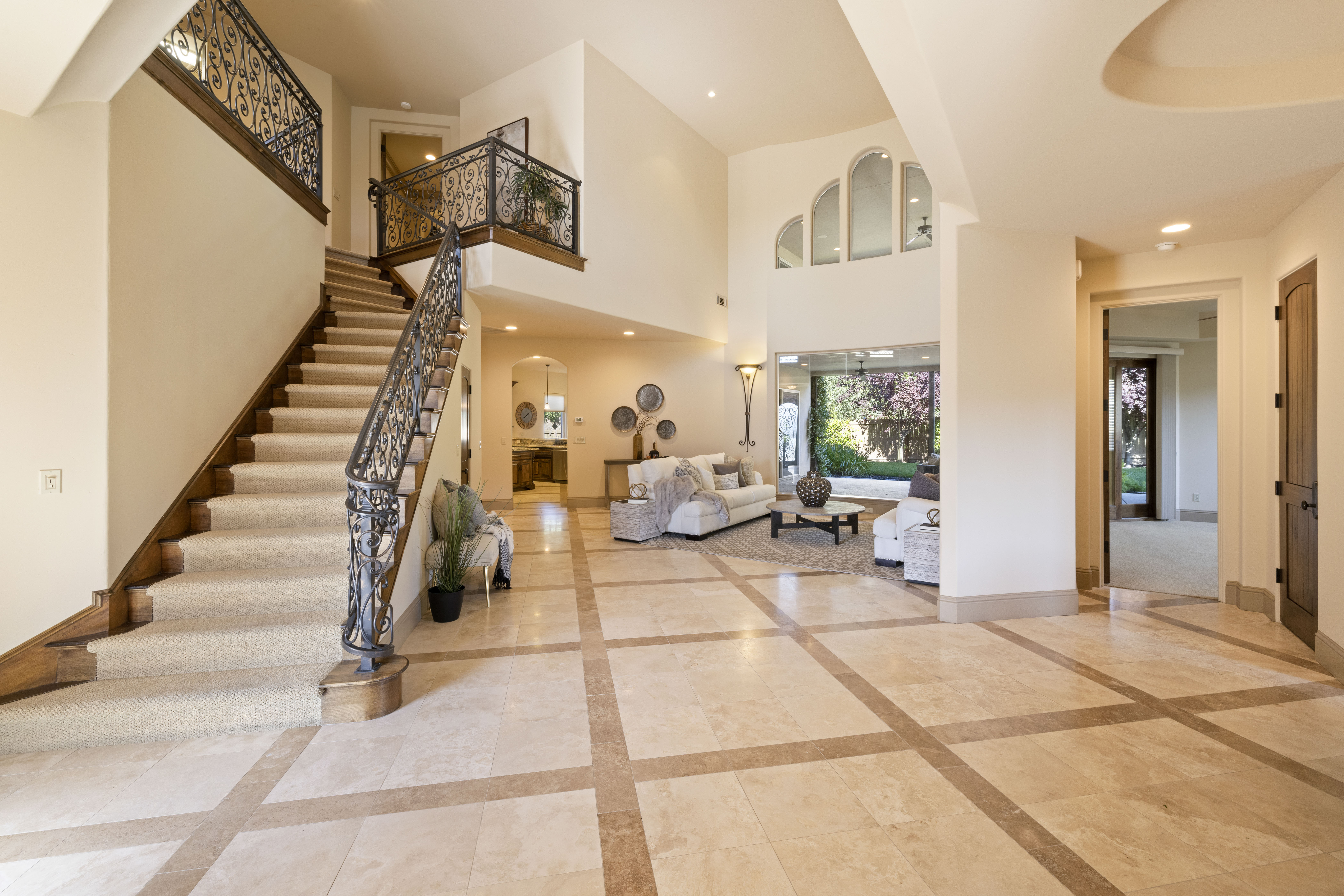  671 Avalanche Peak Way, Folsom, CA 95630 - 物件實景