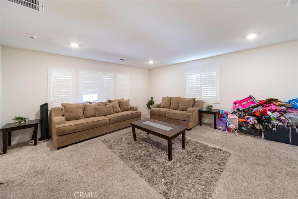 Menifee, California, 92585, United States, 5 Bedrooms Bedrooms, ,3 BathroomsBathrooms,Residential,For Sale,2048635