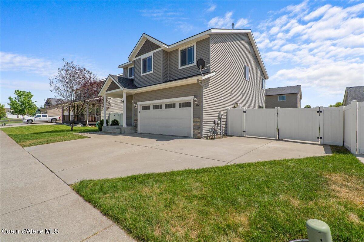 Post Falls, Idaho, 83854, United States, 4 Bedrooms Bedrooms, ,2 BathroomsBathrooms,Residential,For Sale,1969066