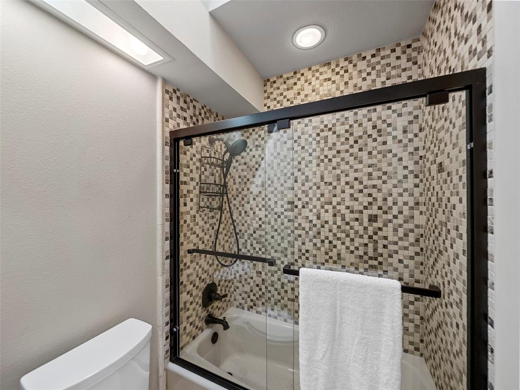 McKinney, Texas, 75072, United States, 3 Bedrooms Bedrooms, ,3 BathroomsBathrooms,Residential,For Sale,1991360