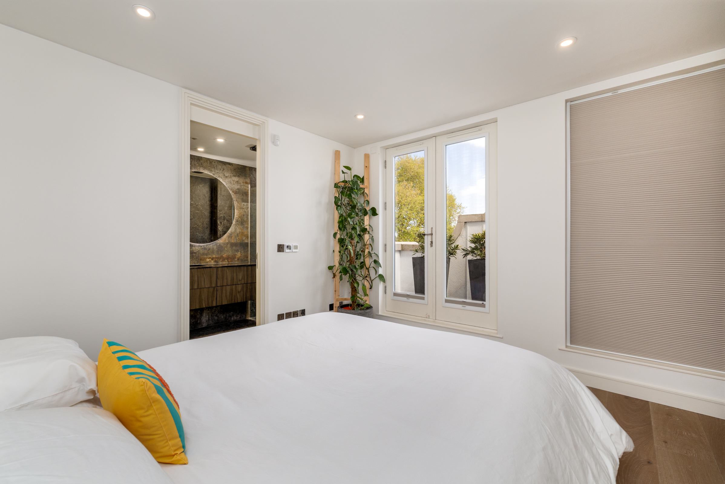  A Turnkey Penthouse with Wraparound Terraces in Chelsea - 物件實景