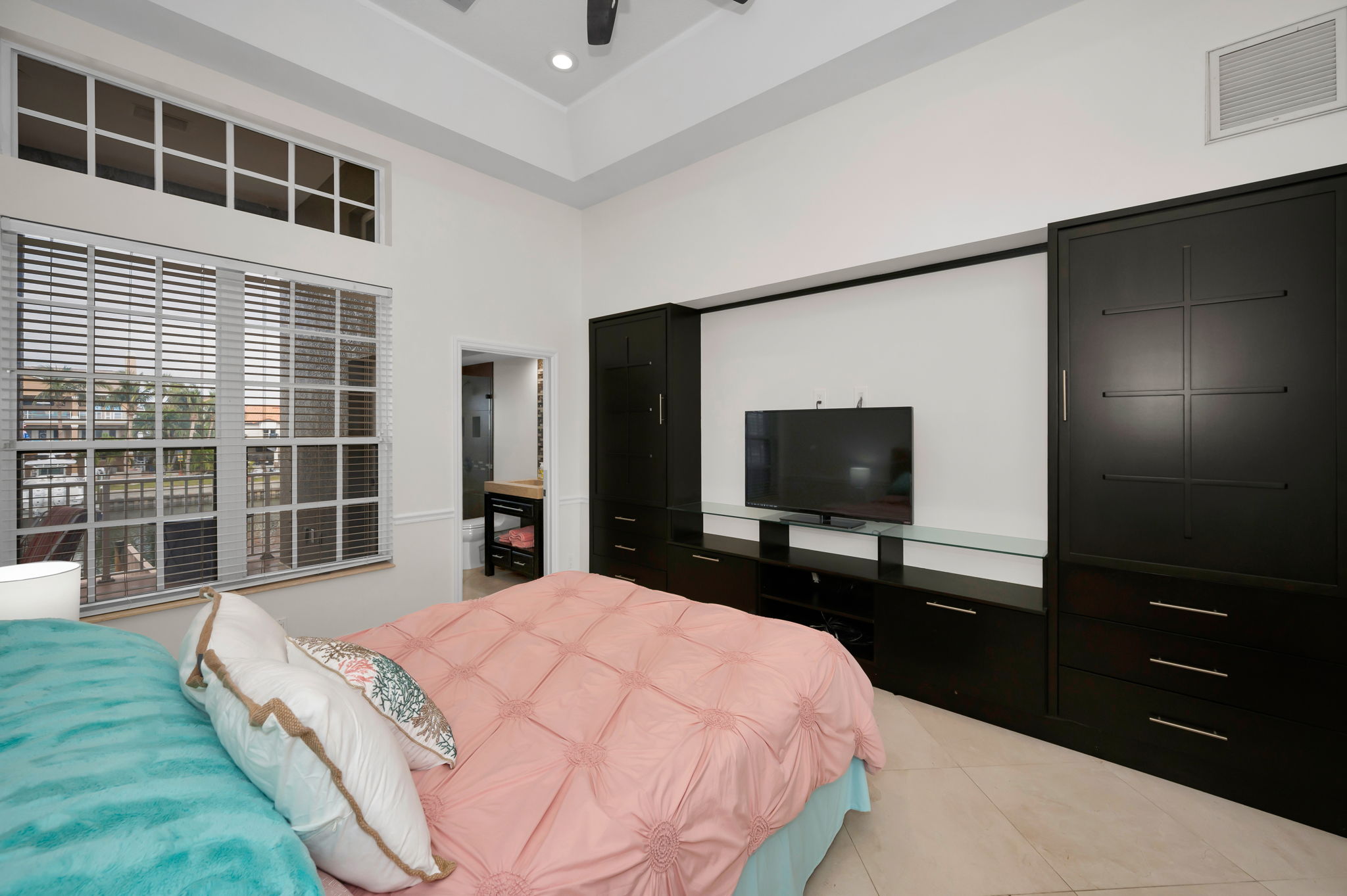 119 8th St E, Tierra Verde, Florida, 33715, United States, 6 Bedrooms Bedrooms, ,5 BathroomsBathrooms,Residential,For Sale,119 8th St E,1672792