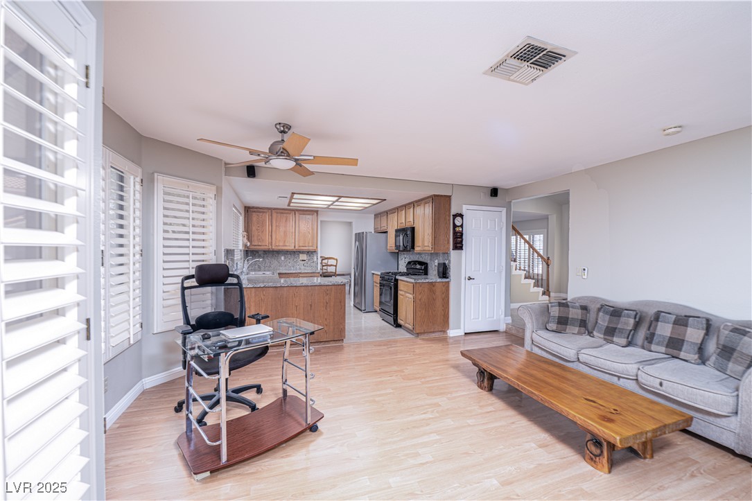 Las Vegas, Nevada, 89117, United States, 3 Bedrooms Bedrooms, ,3 BathroomsBathrooms,Residential,For Sale,1902461