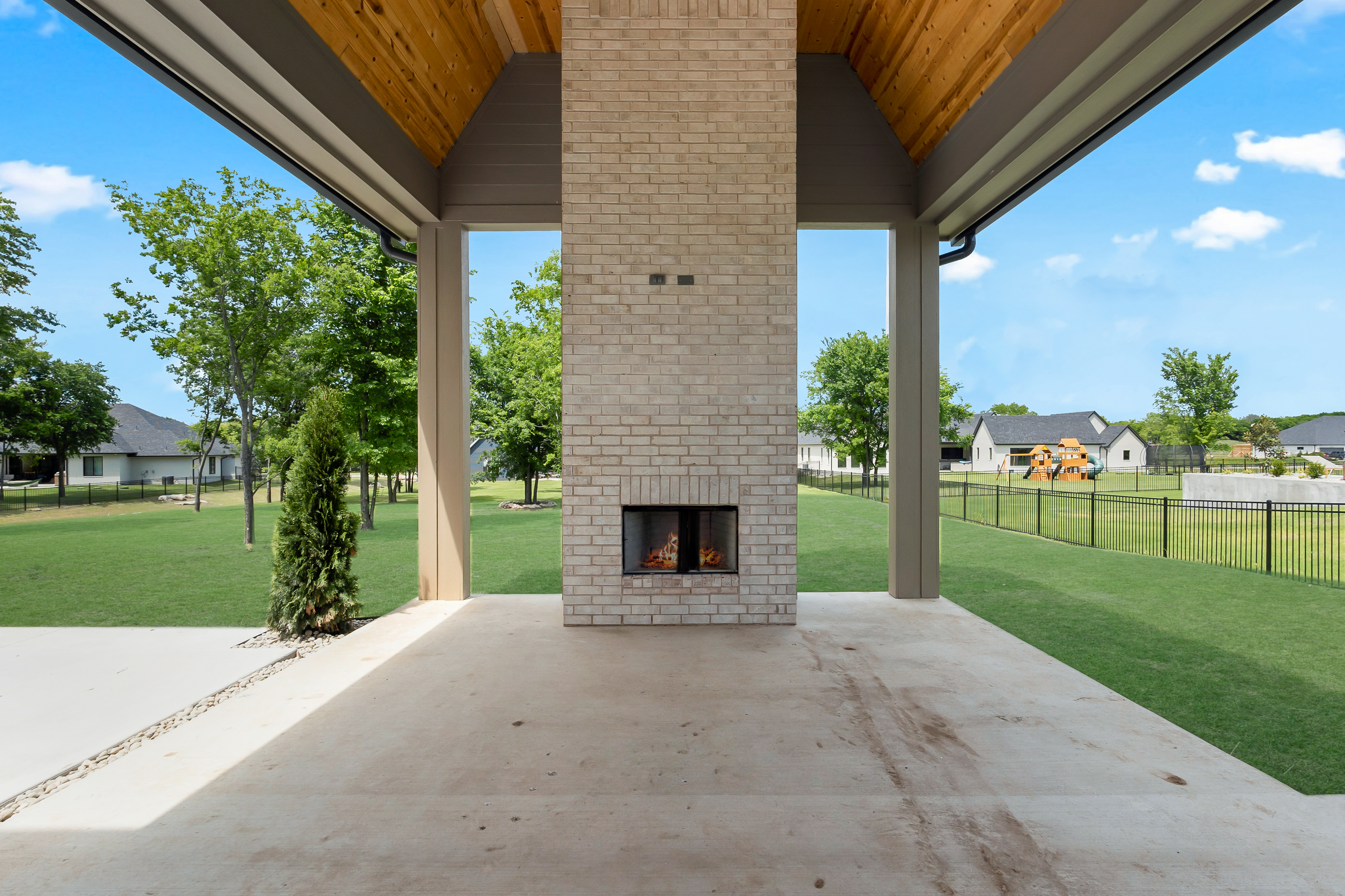  17683 East White Tail Cove, Owasso, OK 74055 - 物件實景