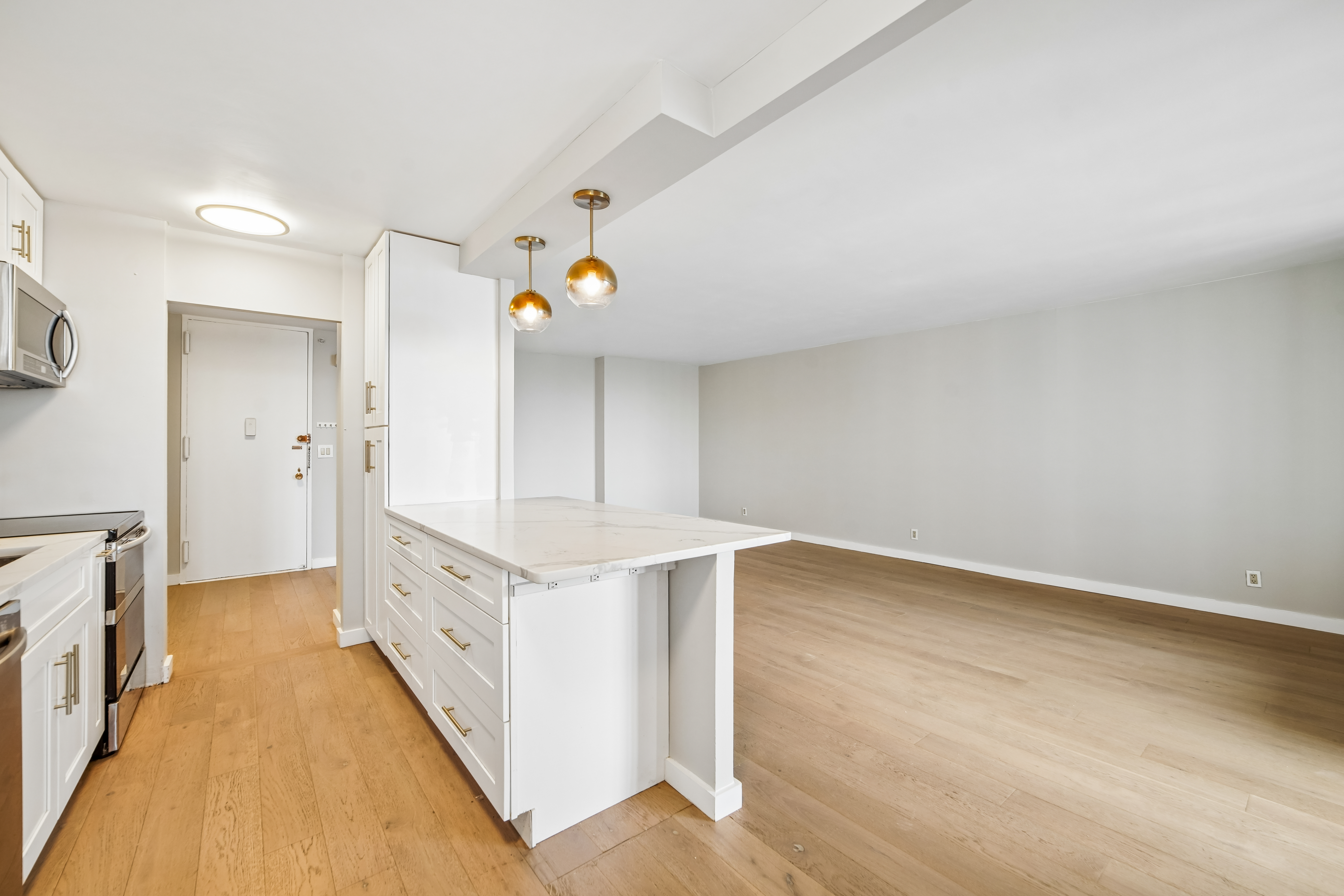  300 Winston Drive, Cliffside Park, NJ 07010 - 物件實景