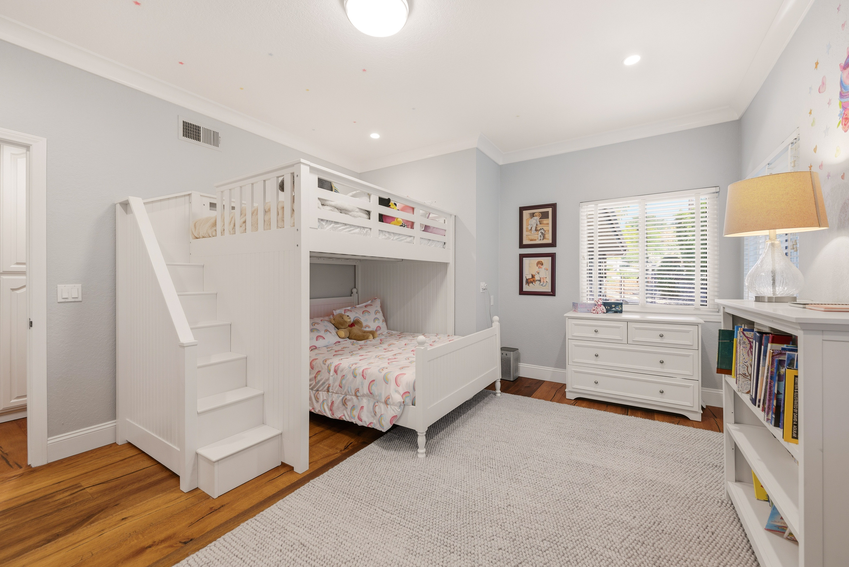  Sprawling Estate in Old Agoura - 物件實景