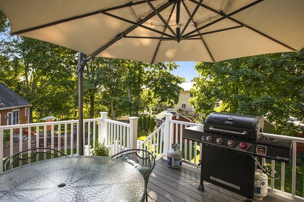 Peabody, Massachusetts, 01960, United States, 3 Bedrooms Bedrooms, ,3 BathroomsBathrooms,Residential,For Sale,1878752