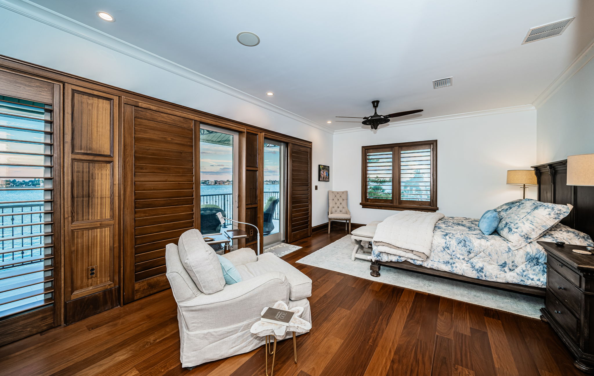 ST Pete Beach, Florida, 33706, United States, 5 Bedrooms Bedrooms, ,6 BathroomsBathrooms,Residential,For Sale,2006240