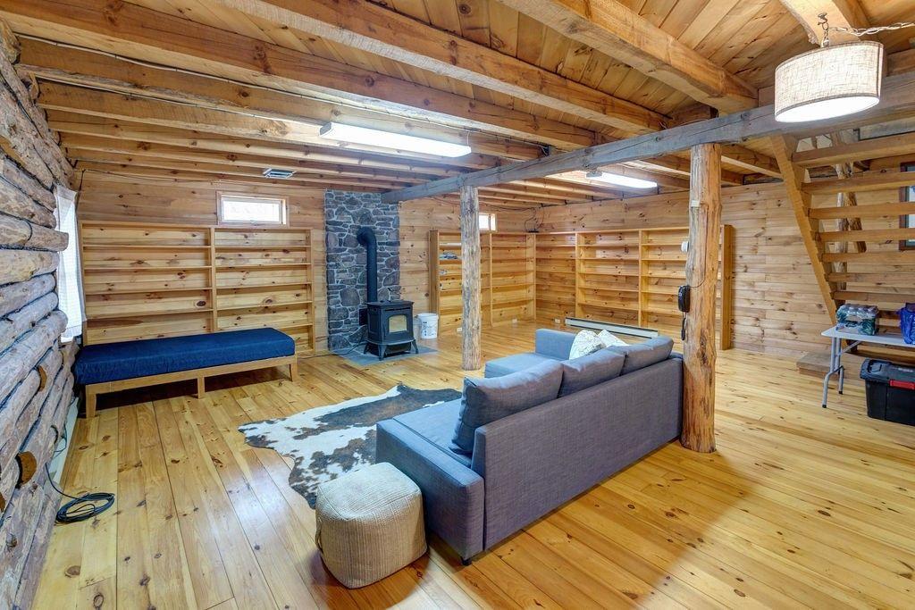 Roxbury, New York, 12474, United States, 3 Bedrooms Bedrooms, ,2 BathroomsBathrooms,Residential,For Sale,1793285