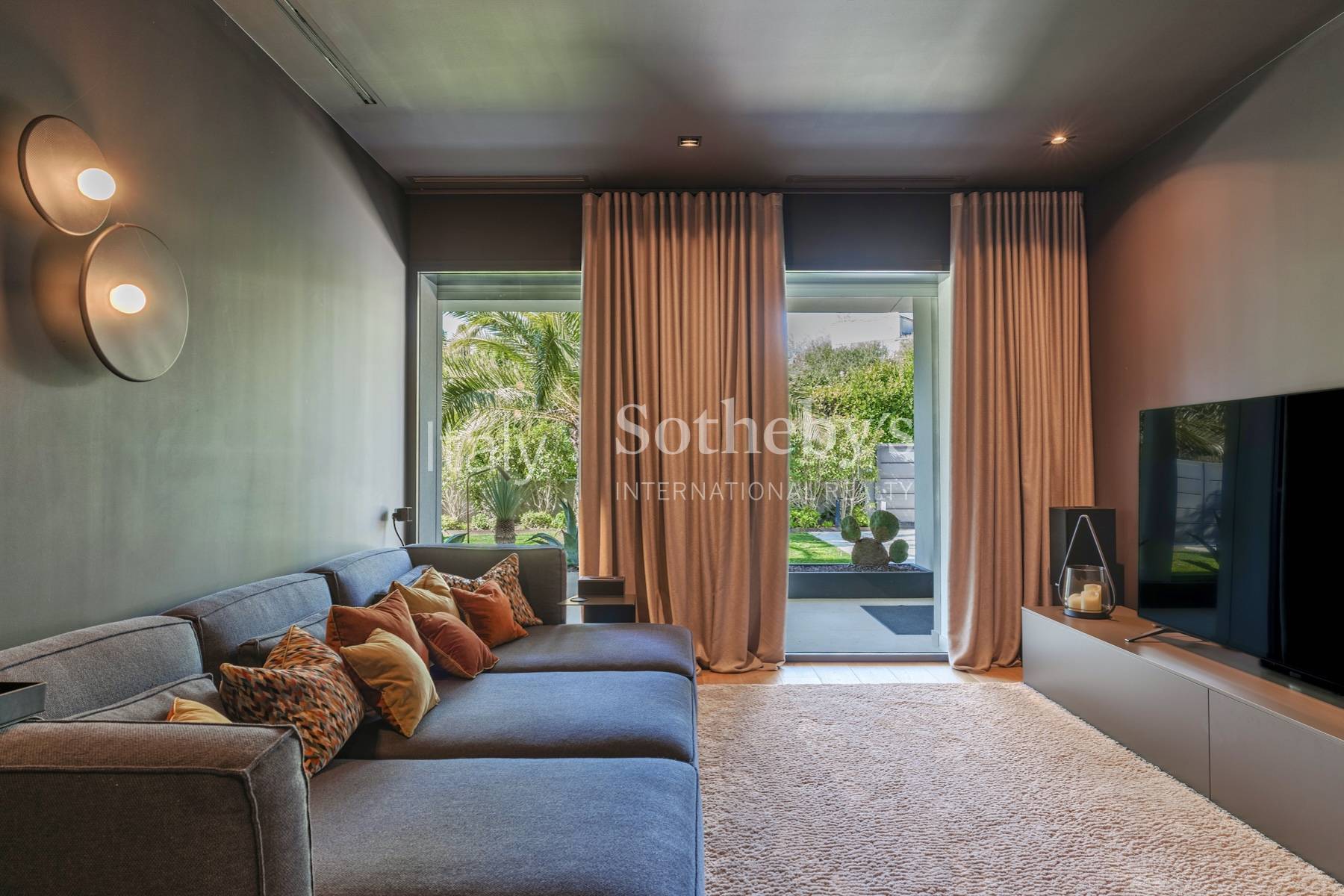  Exclusive Lake Garda Villa with Infinity Pool and Spectacular Views - 物件實景
