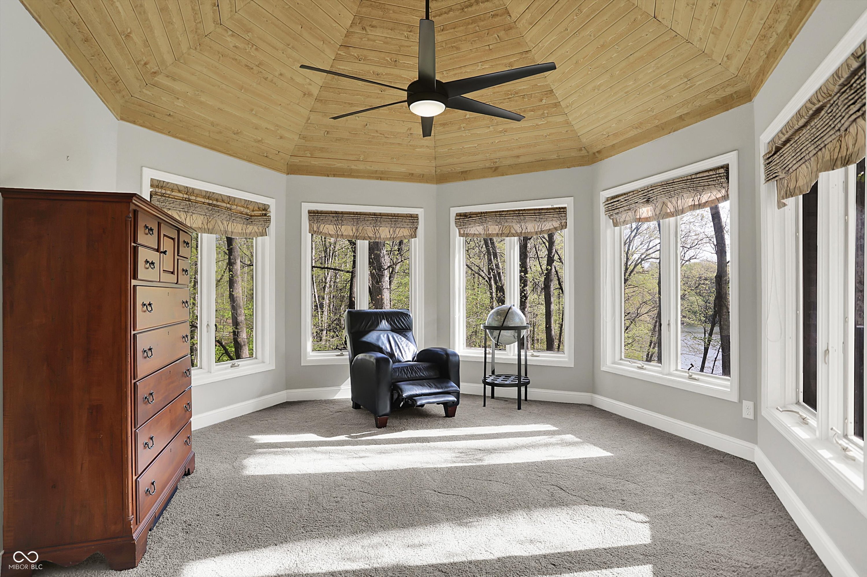 Trafalgar, Indiana, 46181, United States, 4 Bedrooms Bedrooms, ,4 BathroomsBathrooms,Residential,For Sale,1981773