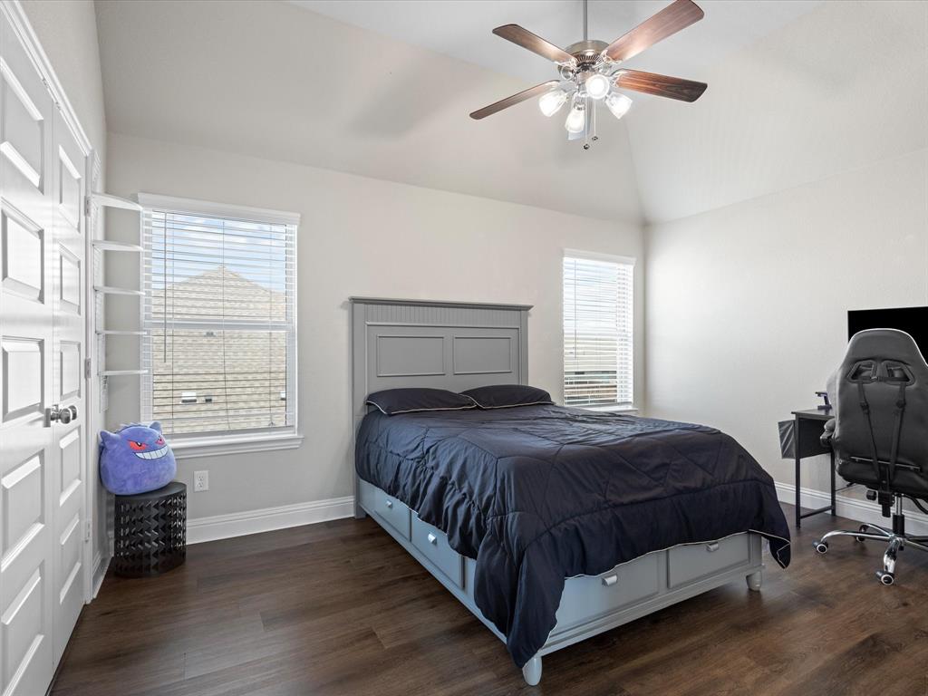 Waxahachie, Texas, 75165, United States, 4 Bedrooms Bedrooms, ,4 BathroomsBathrooms,Residential,For Sale,1978879