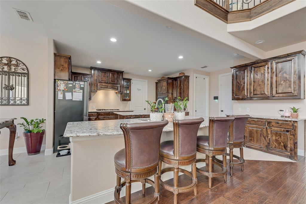 Mansfield, Texas, 76063, United States, 5 Bedrooms Bedrooms, ,4 BathroomsBathrooms,Residential,For Sale,2005419