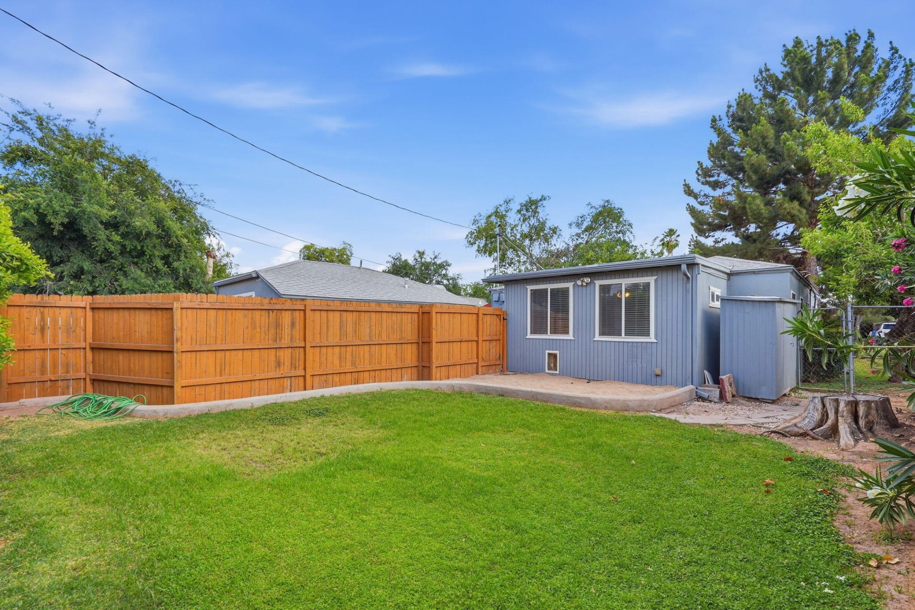  1046 E Clarendon Avenue Phoenix, AZ - 物件實景