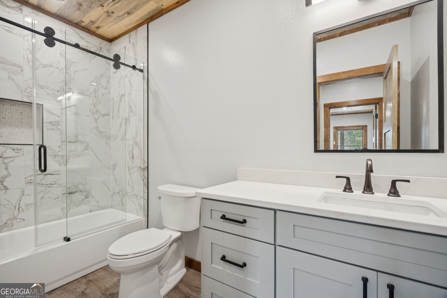 Mineral Bluff, Georgia, 30559, United States, 4 Bedrooms Bedrooms, ,4 BathroomsBathrooms,Residential,For Sale,1962222