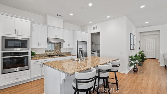 Menifee, California, 92584, United States, 2 Bedrooms Bedrooms, ,2 BathroomsBathrooms,Residential,For Sale,1978729