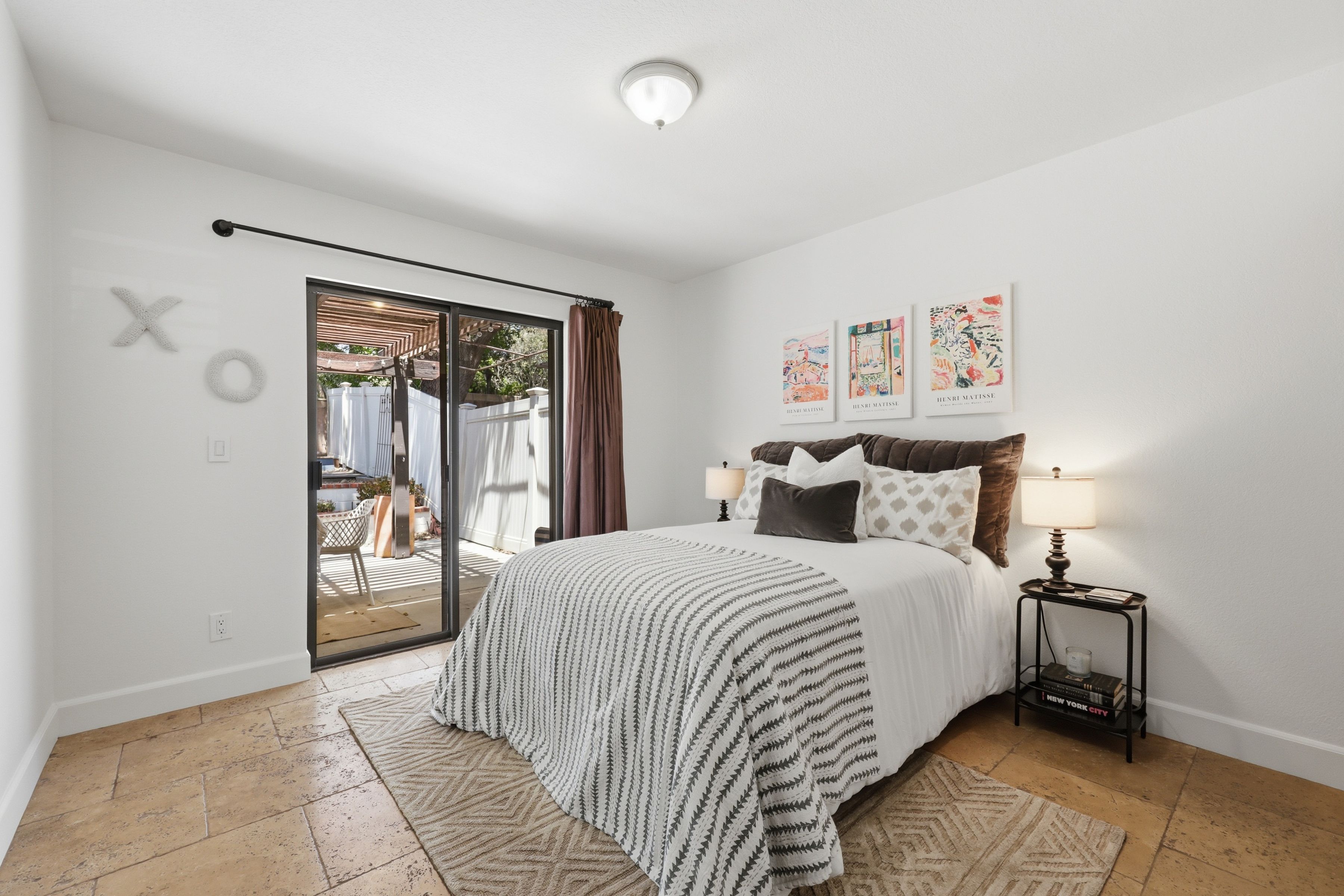  Charming End-Unit in Ojai - 物件實景