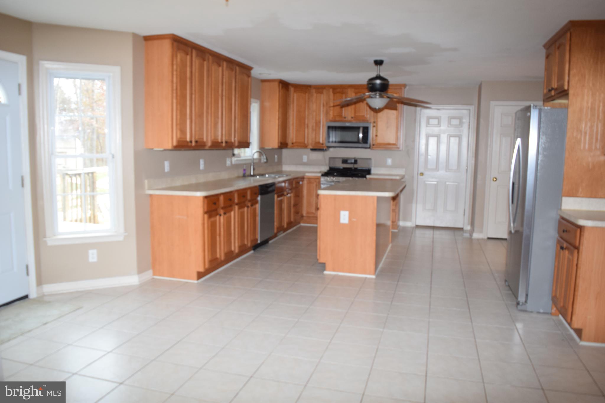 Winchester, Virginia, 22603, United States, 4 Bedrooms Bedrooms, ,4 BathroomsBathrooms,Residential,For Sale,1942583
