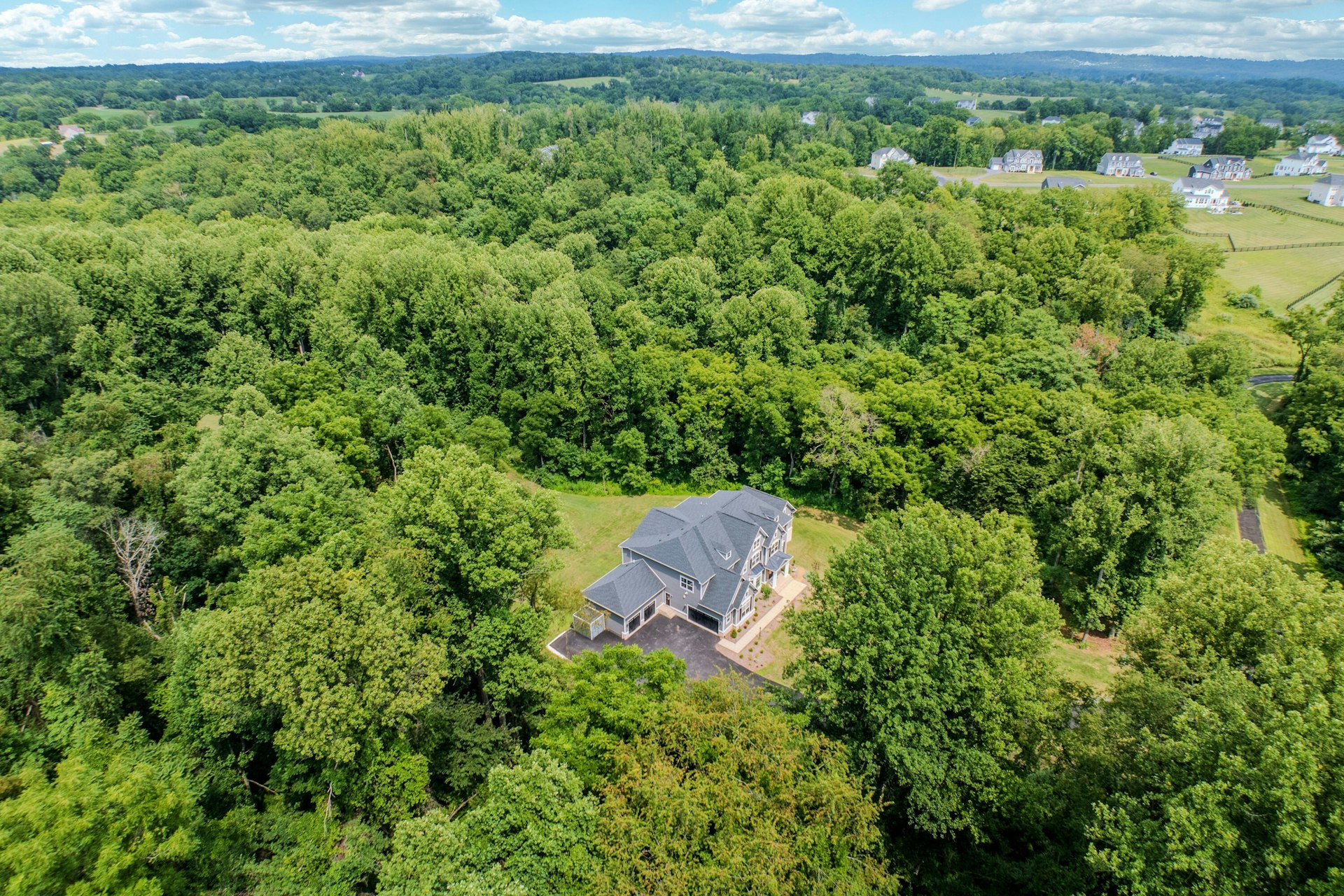  19016 Bridle Branch Lane, Purcellville, VA 20132 - 物件實景