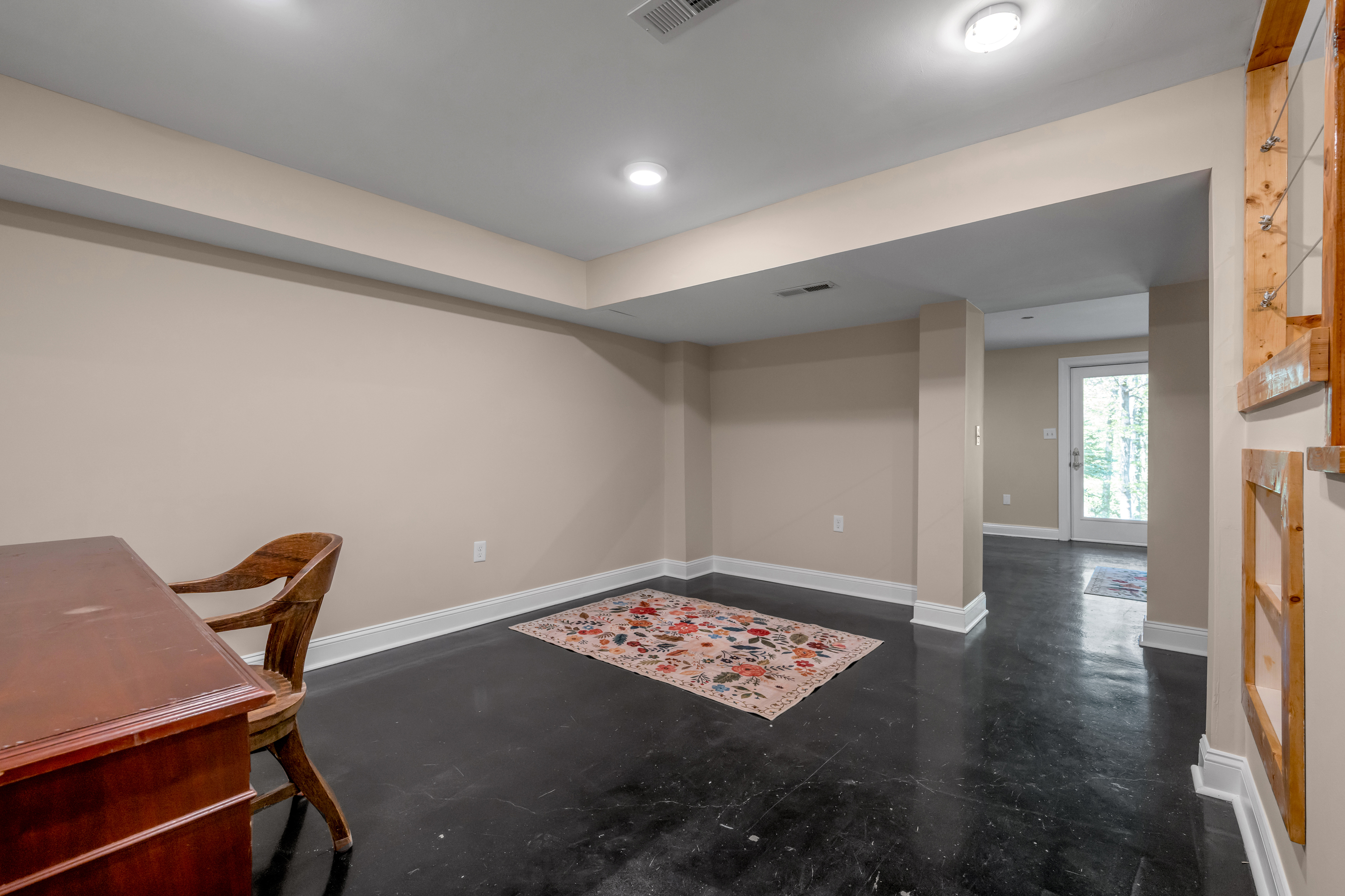  186 Hunter Drive - 物件實景