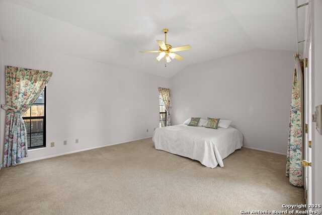 Kerrville, Texas, 78028, United States, 3 Bedrooms Bedrooms, ,4 BathroomsBathrooms,Residential,For Sale,1910535