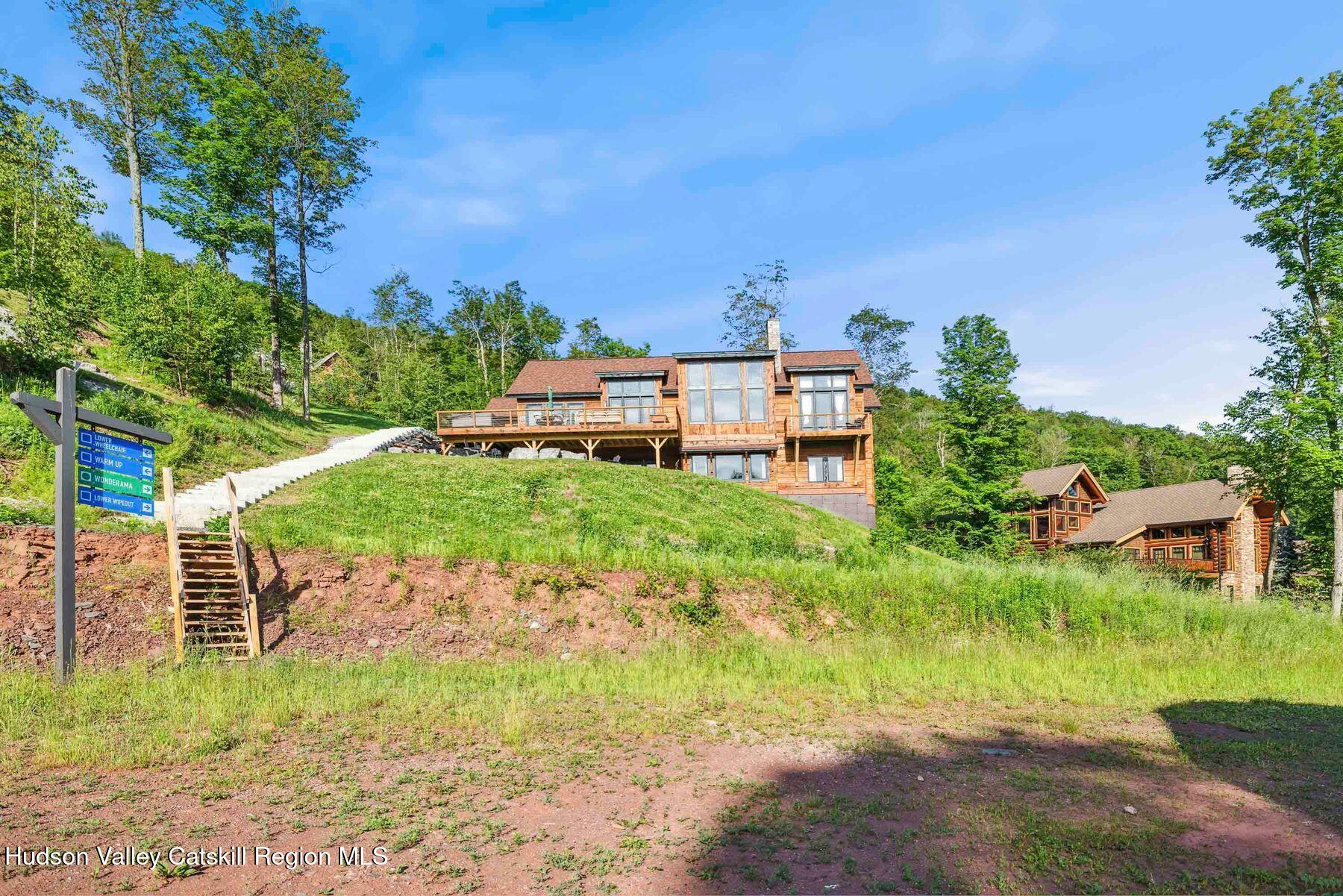 Windham, New York, 12496, United States, 6 Bedrooms Bedrooms, ,5 BathroomsBathrooms,Residential,For Sale,1905986