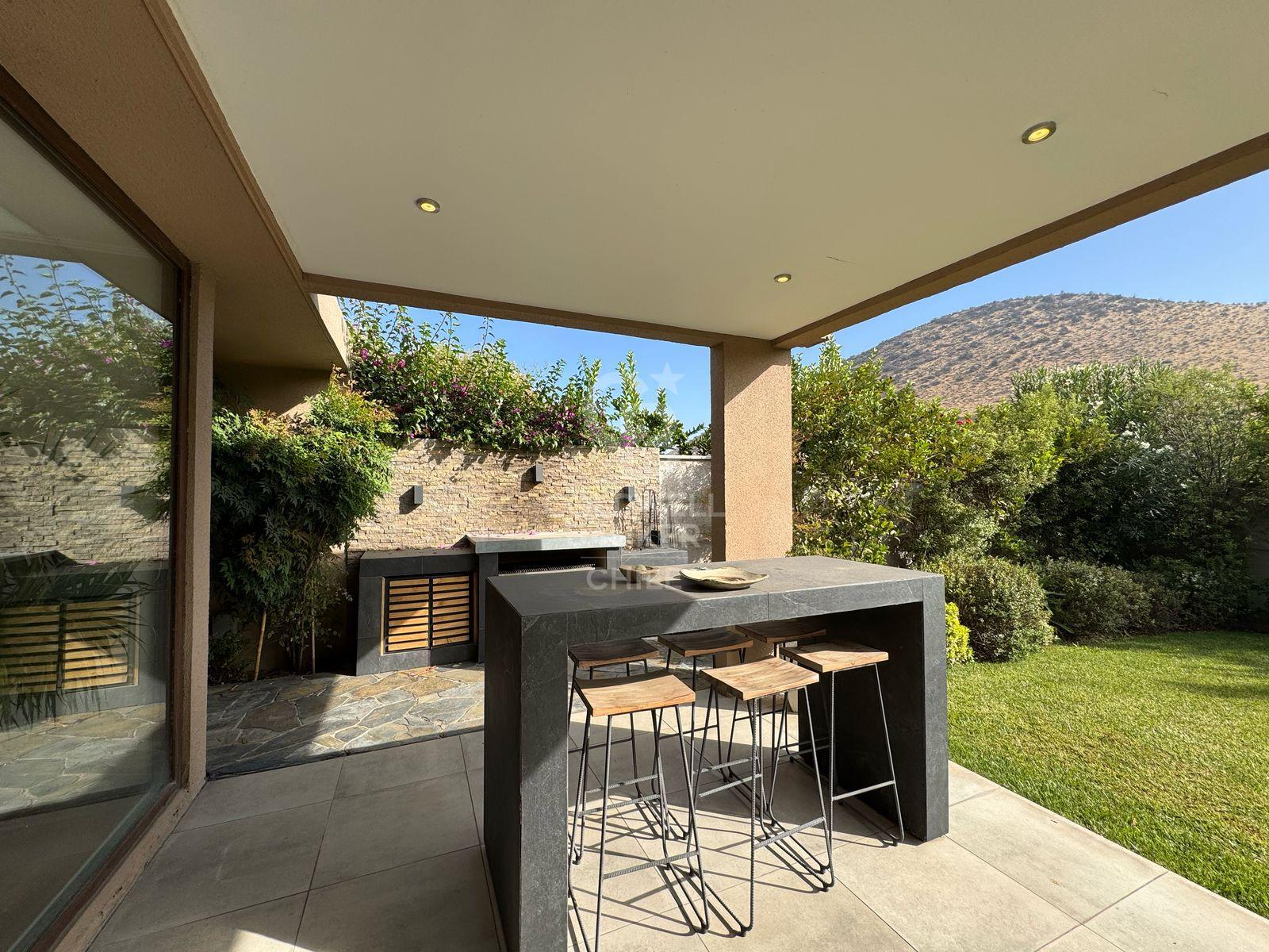 Colina, Chile, 3 Bedrooms Bedrooms, ,4 BathroomsBathrooms,Residential,For Sale,1759247