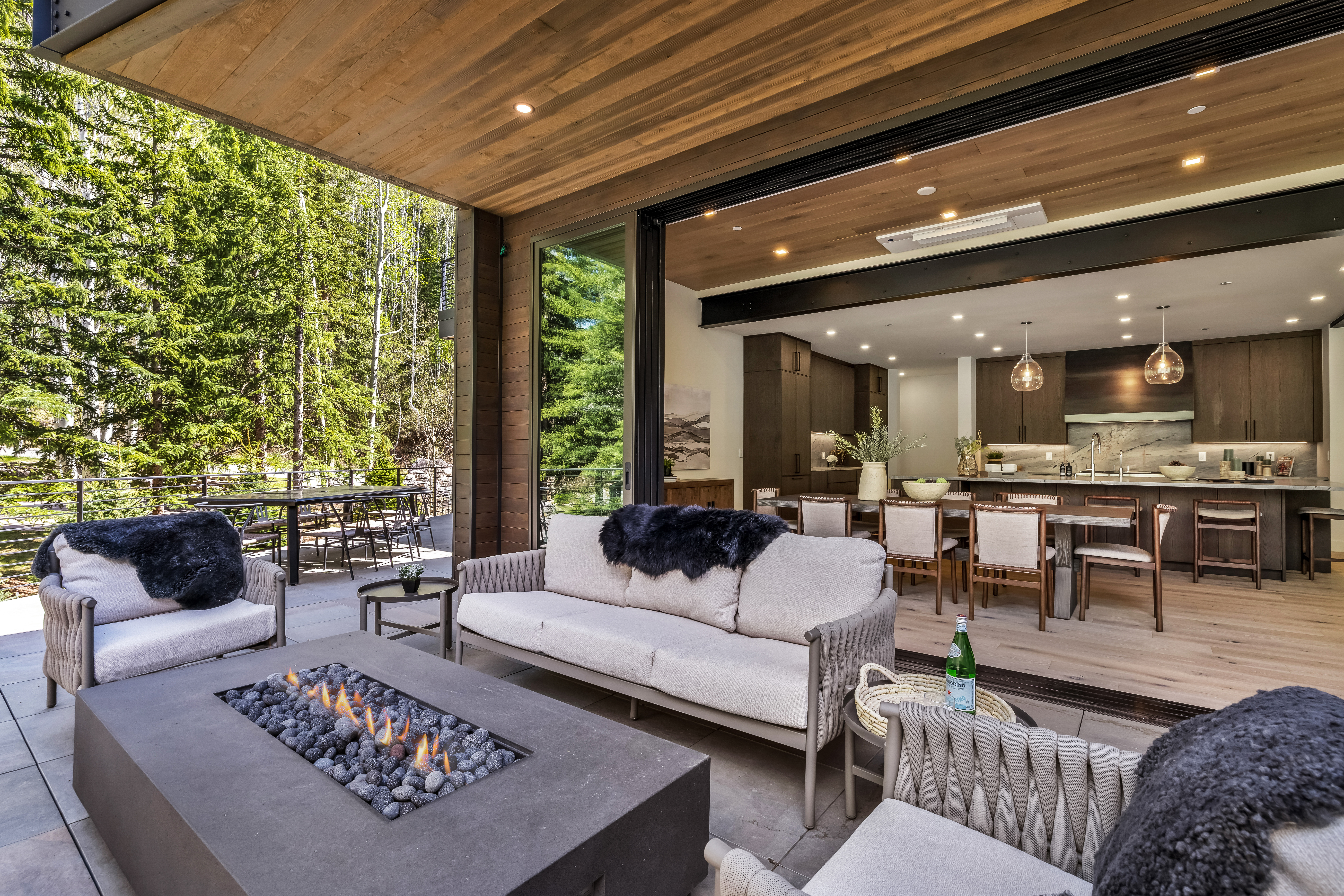  Newly Constructed Mountain Contemporary on Vail Golf Course - 物件實景