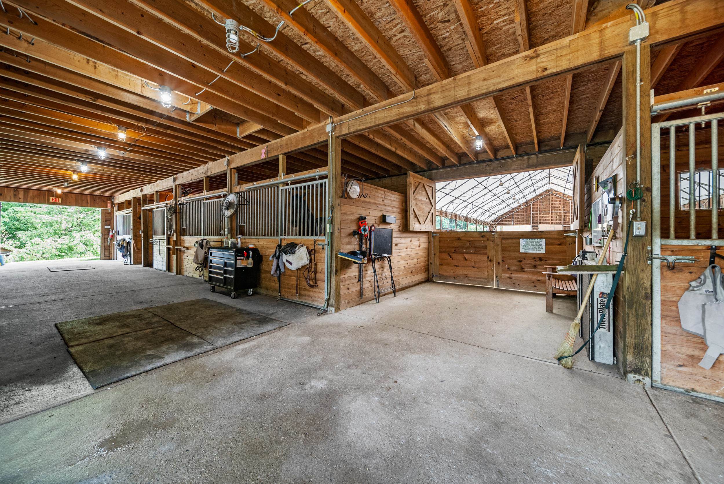 Hollis, New Hampshire, 03049, United States, 7 Bedrooms Bedrooms, ,5 BathroomsBathrooms,Residential,For Sale,1934449
