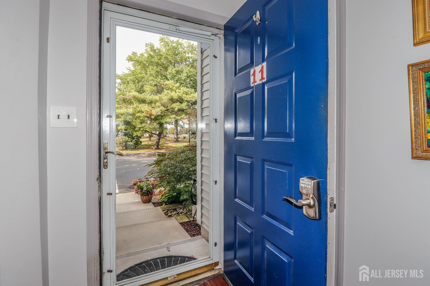 Sayreville, New Jersey, 08859, United States, 2 Bedrooms Bedrooms, ,3 BathroomsBathrooms,Residential,For Sale,1963206