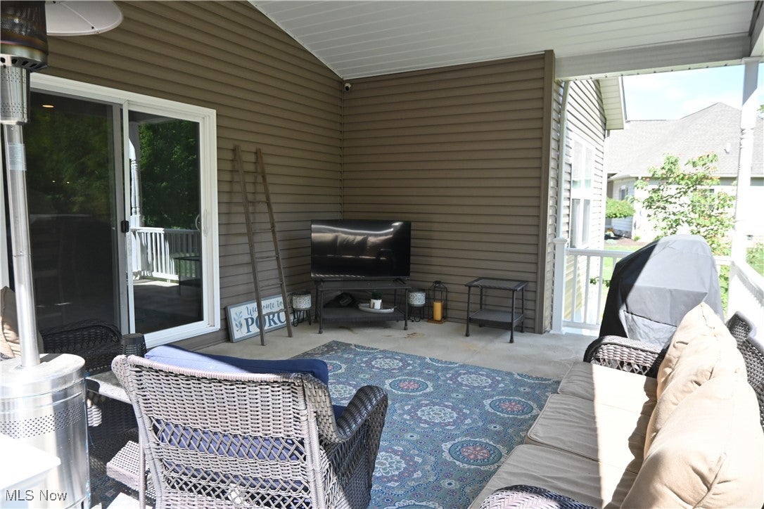 Westfield Center, Ohio, 44251, United States, 4 Bedrooms Bedrooms, ,3 BathroomsBathrooms,Residential,For Sale,1977060