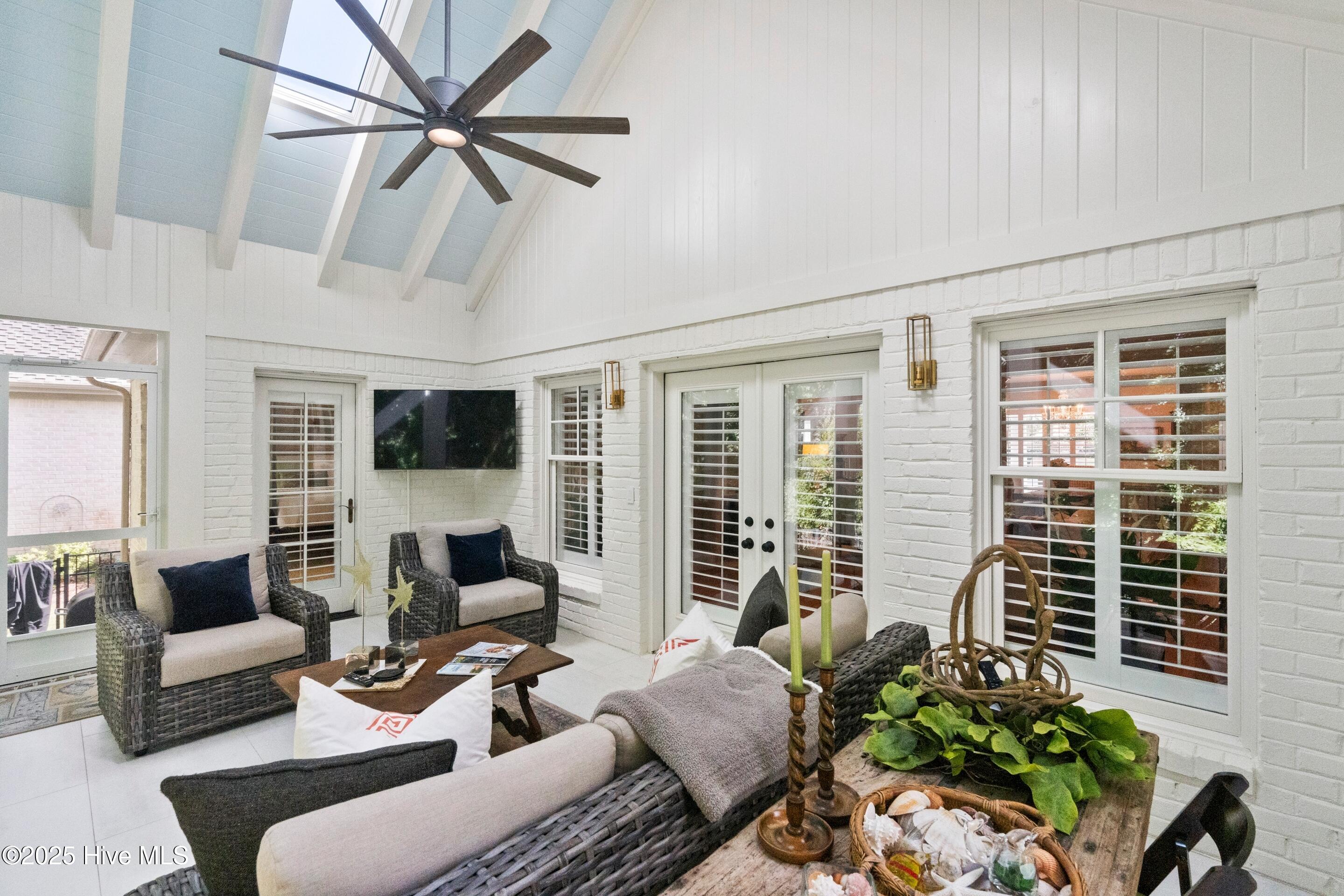 Wilmington, North Carolina, 28405, United States, 3 Bedrooms Bedrooms, ,3 BathroomsBathrooms,Residential,For Sale,1924971