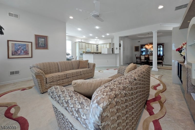 Monroe Township, New Jersey, 08831, United States, 2 Bedrooms Bedrooms, ,2 BathroomsBathrooms,Residential,For Sale,1976963