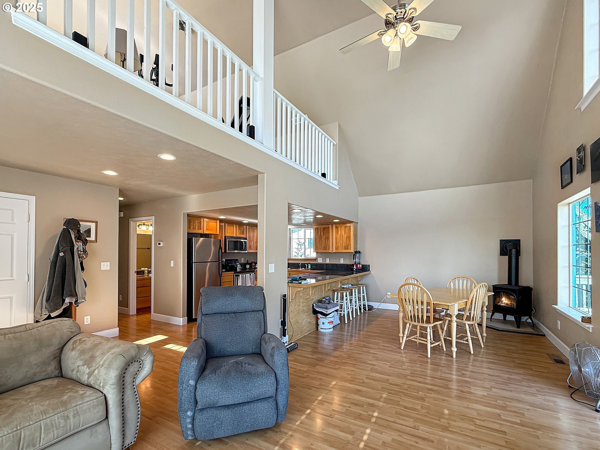 Brookings, Oregon, 97415, United States, 3 Bedrooms Bedrooms, ,2 BathroomsBathrooms,Residential,For Sale,1978372