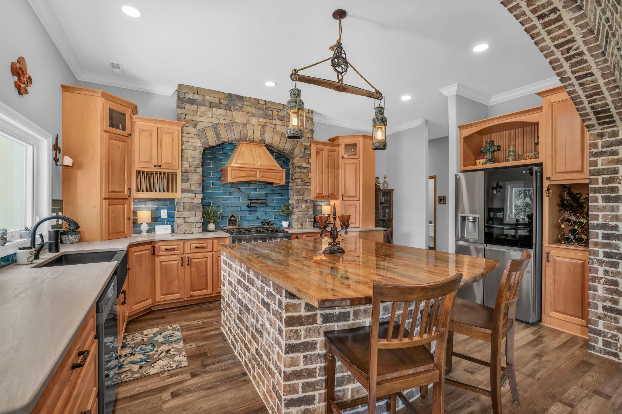 Dunlap, Tennessee, 37327, United States, 4 Bedrooms Bedrooms, ,4 BathroomsBathrooms,Residential,For Sale,1914662