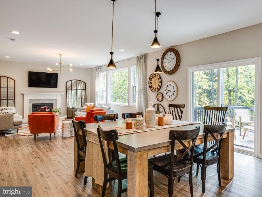 Nokesville, Virginia, 20181, United States, 4 Bedrooms Bedrooms, ,3 BathroomsBathrooms,Residential,For Sale,1849826