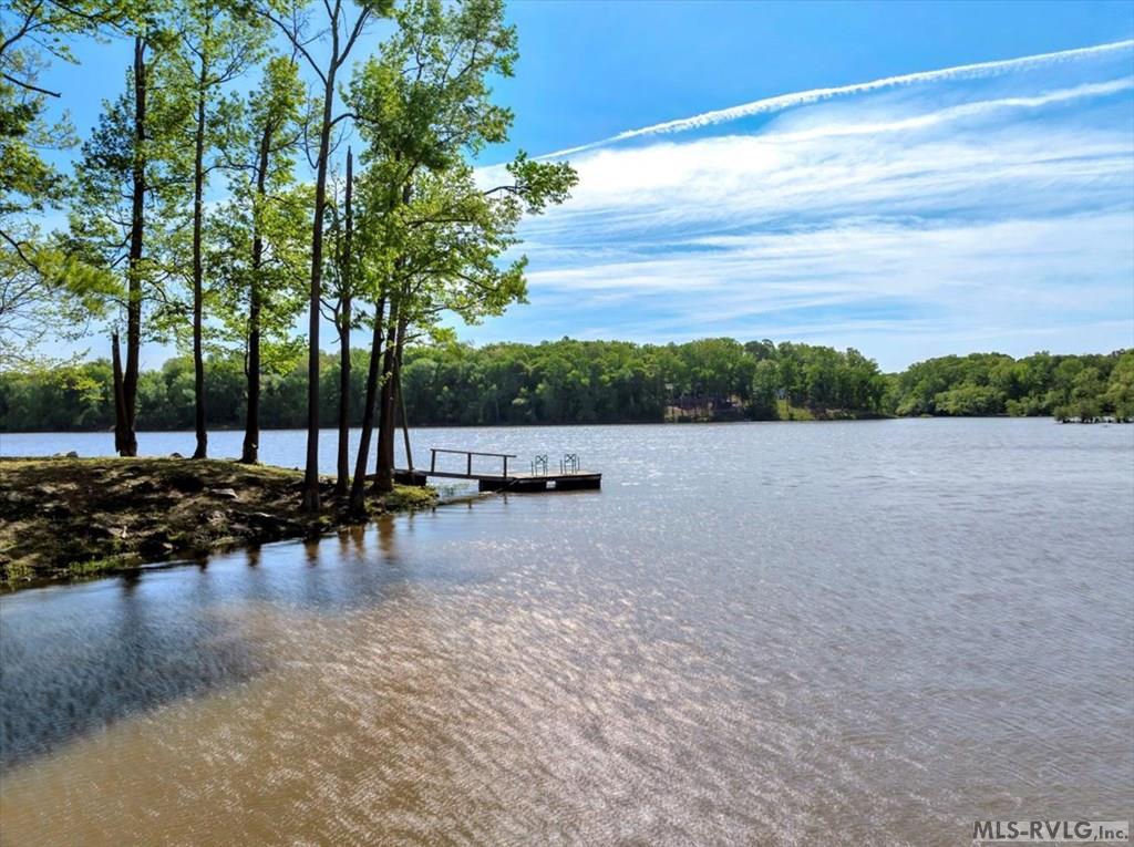Clarksville, Virginia, 23927, United States, 3 Bedrooms Bedrooms, ,2 BathroomsBathrooms,Residential,For Sale,1805188